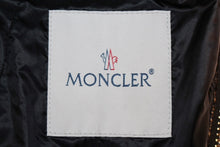Load image into Gallery viewer, MONCLER　蒙口 羽绒服  男士
