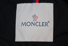 Load image into Gallery viewer, MONCLER　蒙口 羽绒外套 束腰 女式
